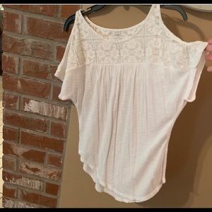 Lucky Brand white top- small